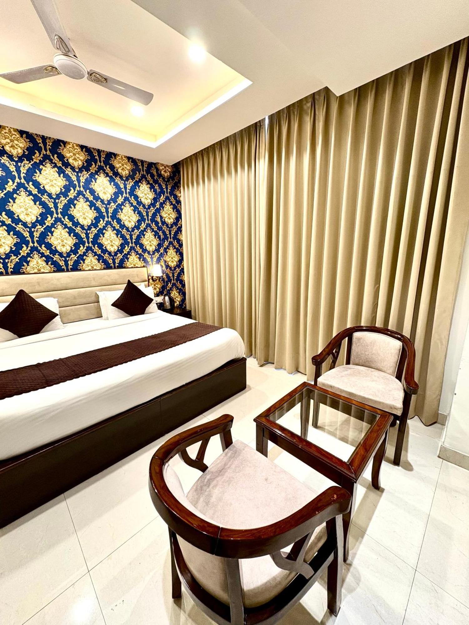 Hotel Northview Park By Lycoris !! Top Rated & Most Awarded Property In Tricity Zirakpur Exterior photo