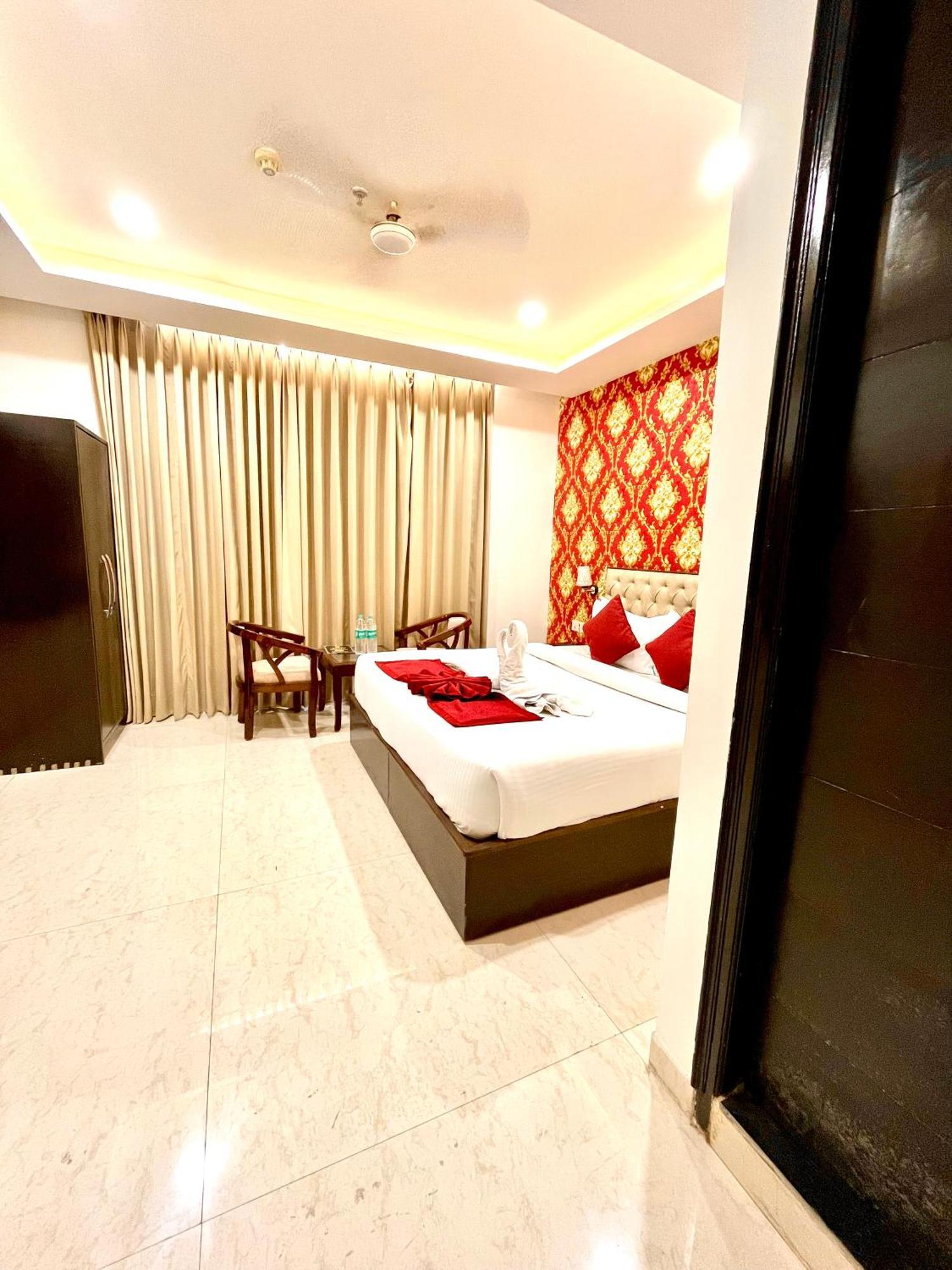 Hotel Northview Park By Lycoris !! Top Rated & Most Awarded Property In Tricity Zirakpur Exterior photo